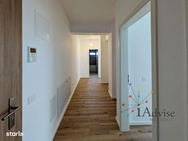 Apartament cu 3 camere în Tractorul