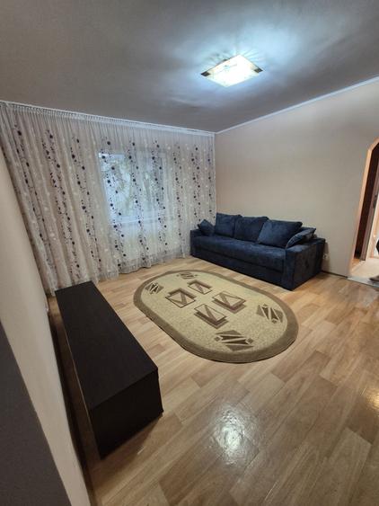 Apartament cu 2 camere semidecomandat în Prelungirea Ferentari