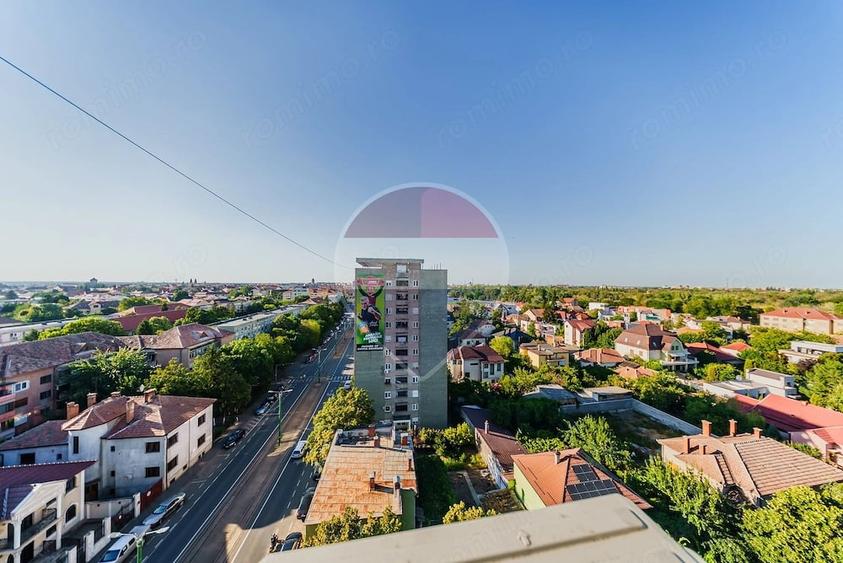 Apartament cu 2 camere decomandat în Romanilor