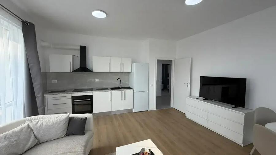 Apartament cu 3 camere decomandat în Nord