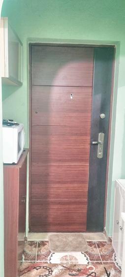 disponibila ,la inchiriere gars 20mp Marasti ,zona camine studentesti ,12000 lei - 3