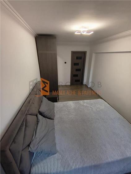 Apartament cu 3 camere decomandat, mobilat în Unirii Nord