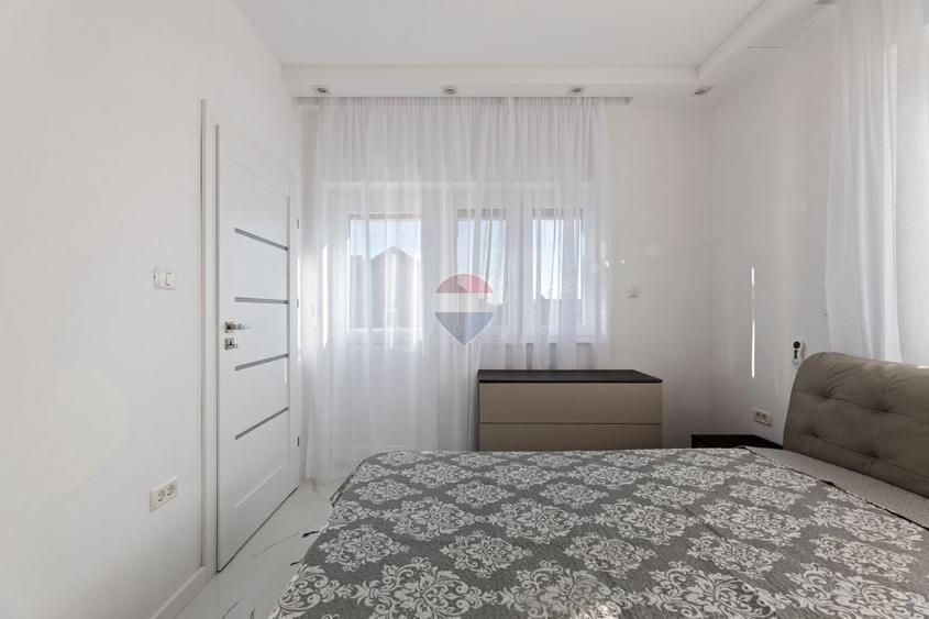 Apartament cu 2 camere semidecomandat, mobilat în Grădiște