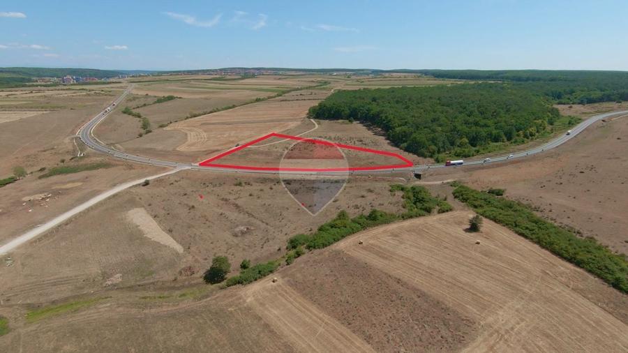 Teren Construcții intravilan de 7315 mp, în Exterior Sud