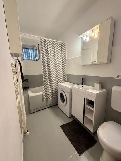 Apartament cu 2 camere decomandat, mobilat în P-ța Gării