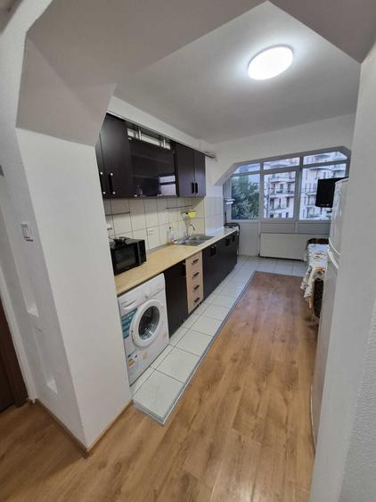 Apartament cu 2 camere decomandat în Cornitoiu