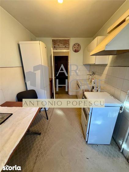 Apartament cu 2 camere semidecomandat în Gheorghe Doja