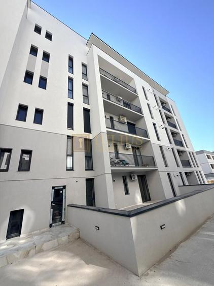 Apartament cu 3 camere decomandat, mobilat în Aradului