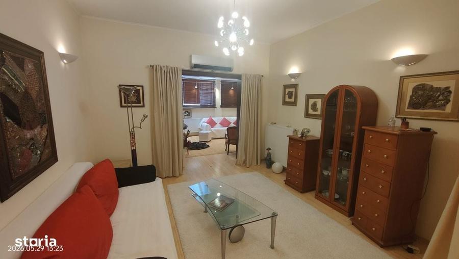Apartament cu 3 camere decomandat în Cișmigiu