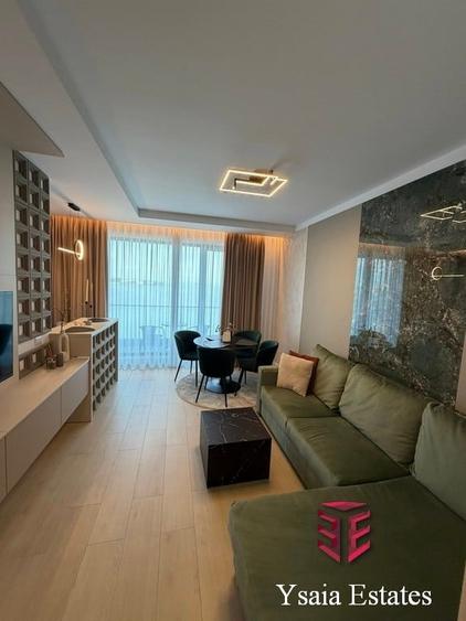 Apartament cu 2 camere decomandat în Universitate