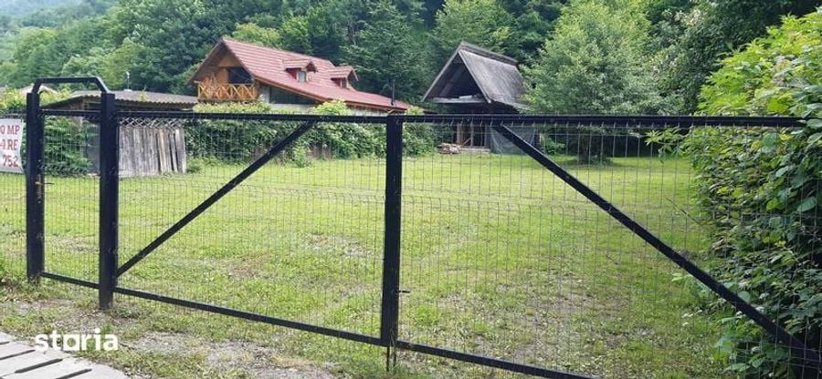 Teren de 1180 mp, în Ștrand