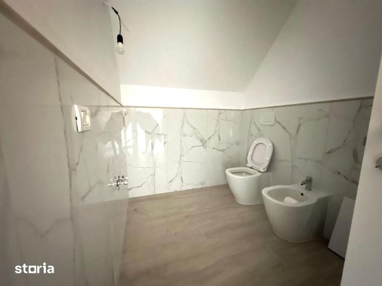 Casă cu 5 camere cu Teren 400 Mp în Sânandrei
