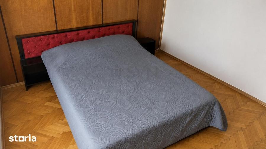Apartament cu 4 camere decomandat în Grivița