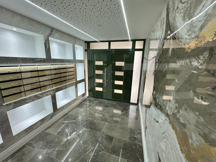 Apartament cu 2 camere semidecomandat, mobilat în Orăștie