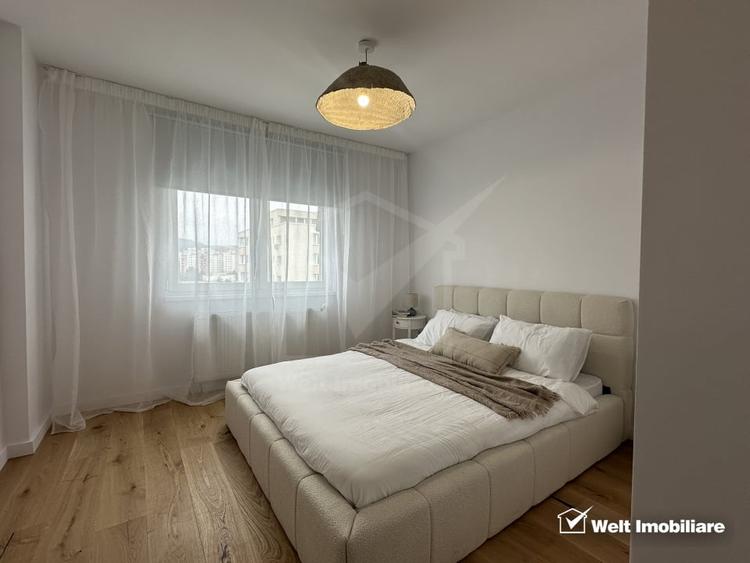 Apartament cu 3 camere semidecomandat, mobilat în Mănăștur