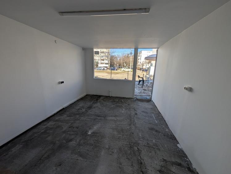 Spațiu comercial, de 30 mp, în Gară