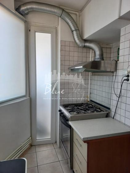 Apartament cu 2 camere decomandat, mobilat în Trocadero