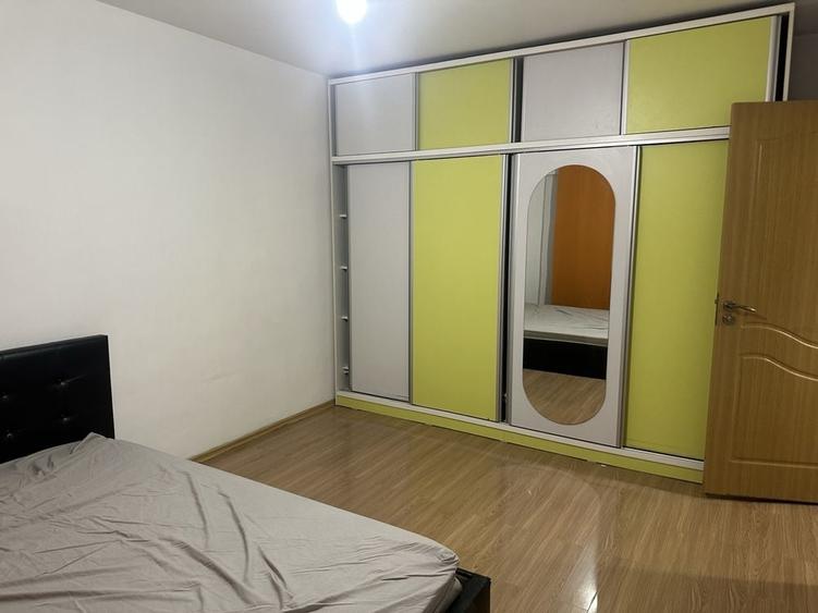 Apartament cu 2 camere decomandat în Exterior Vest