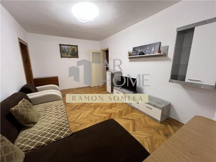 Apartament cu 3 camere nedecomandat, mobilat în Vest