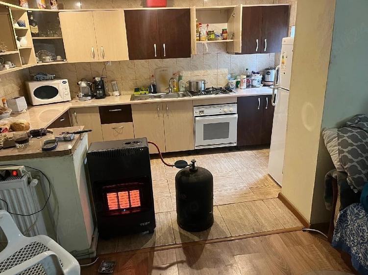 Casă cu Teren 800 Mp în Central
