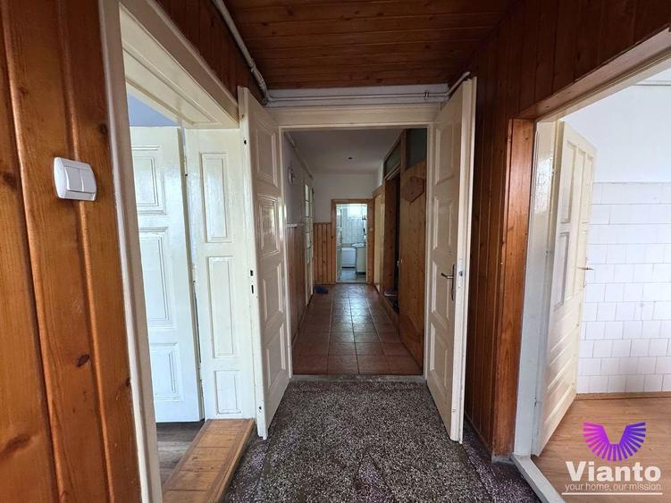 Apartament cu 4 camere decomandat, mobilat în Ștrand