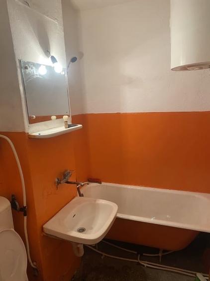 Garsonieră decomandată, mobilată în Debarcader