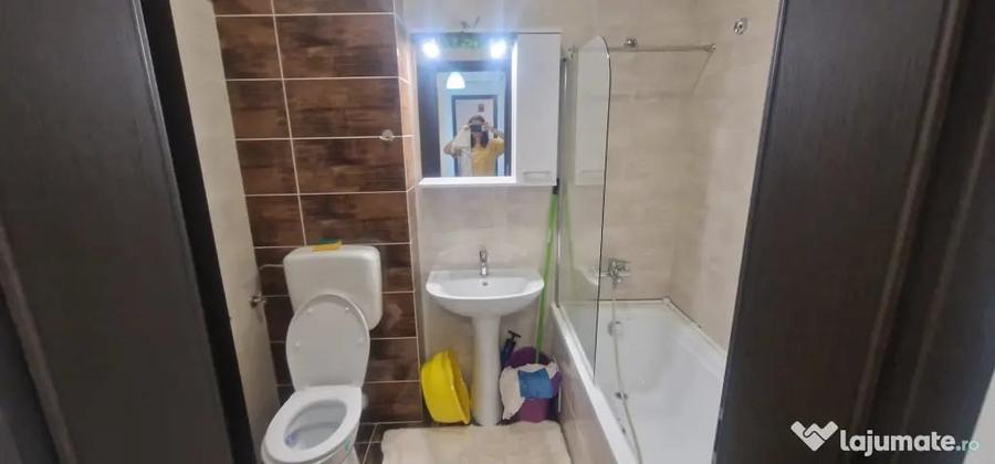 Apartament cu 2 camere decomandat în Rahova