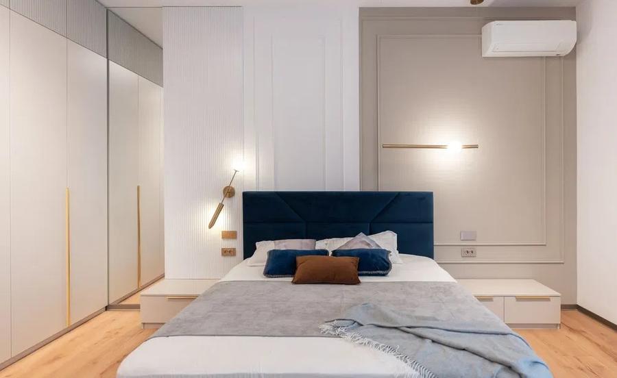 Apartament cu 4 camere decomandat, mobilat în Otopeni