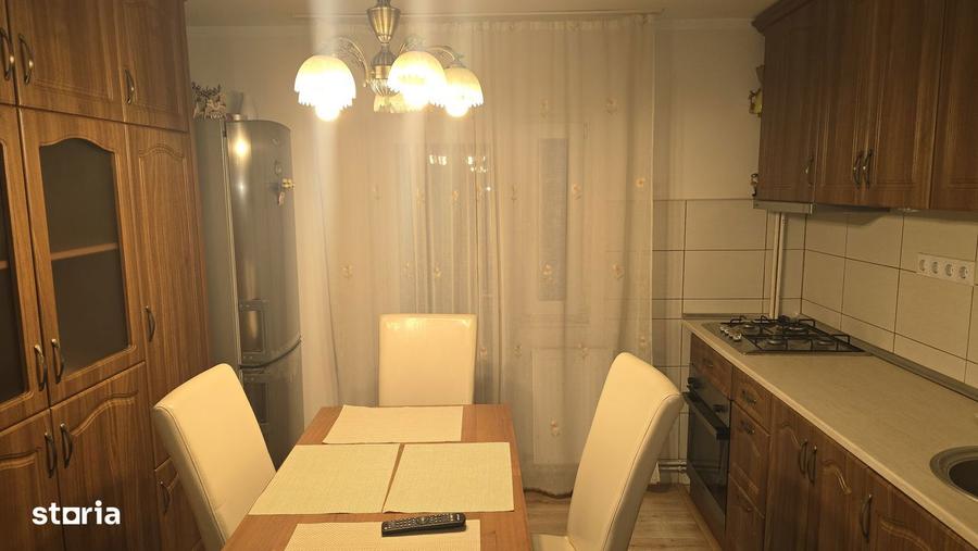 Inchiriez apartament 2 camere decomandat, Deva, Mihai Viteazu, etaj 2, - 9
