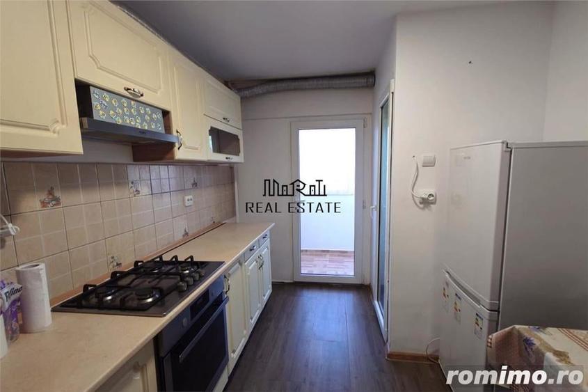 Apartament cu 3 camere în Criș