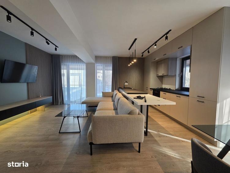 Apartament cu 4 camere în Central