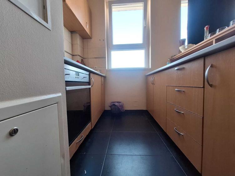 Apartament cu 2 camere decomandat în UTA