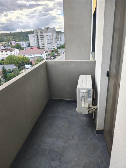 Apartament cu 2 camere decomandat, mobilat în Frumoasa