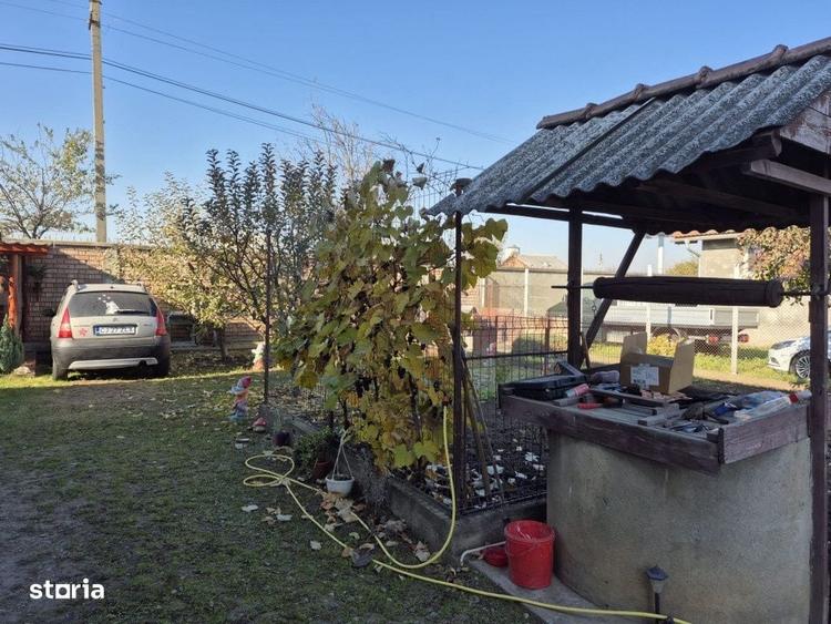 Casă cu 4 camere cu Teren 499 Mp în Mărăști