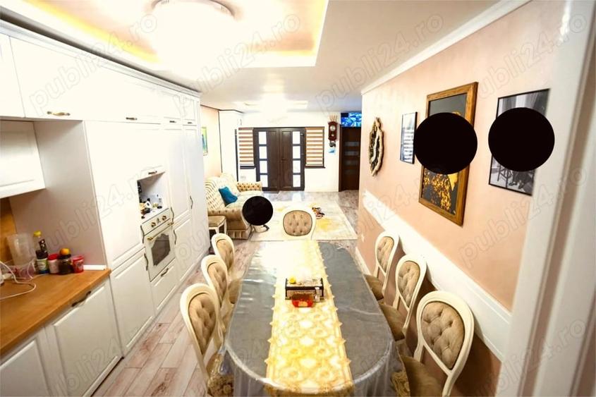 Casă cu 6 camere cu Teren 163 Mp în Lumina