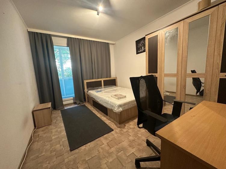 Apartament cu 3 camere semidecomandat în Nicolae Grigorescu