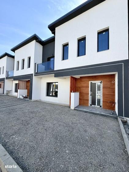 Apartament cu 4 camere în Păcurari