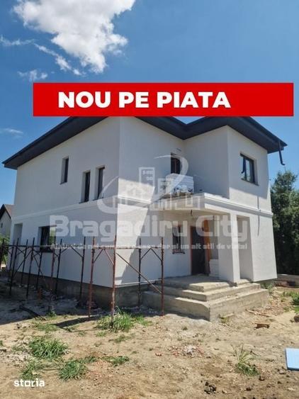 Casă cu 4 camere cu Teren 310 Mp în Central