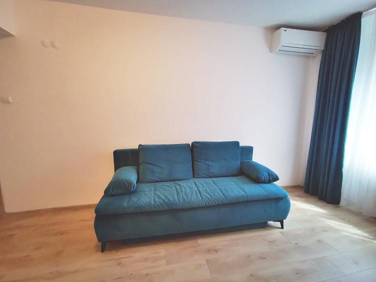 Apartament cu 2 camere decomandat în P-ța Unirii