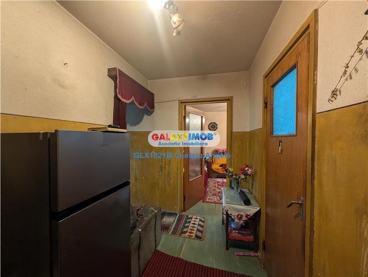 Drumul Taberei,ap. 3 camere, decomandat, etaj 2 din bloc cu 4 etaje - 12