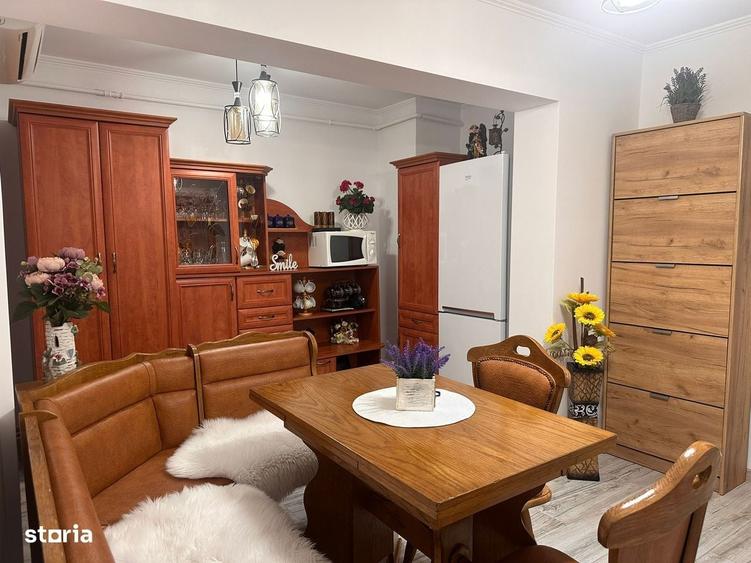 Apartament cu 2 camere decomandat în Central