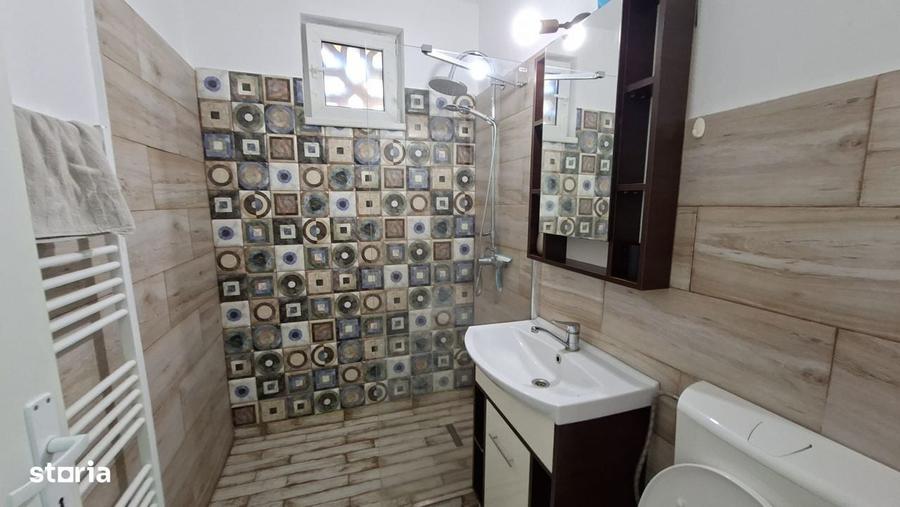 Apartament cu 2 camere decomandat în 7 Noiembrie