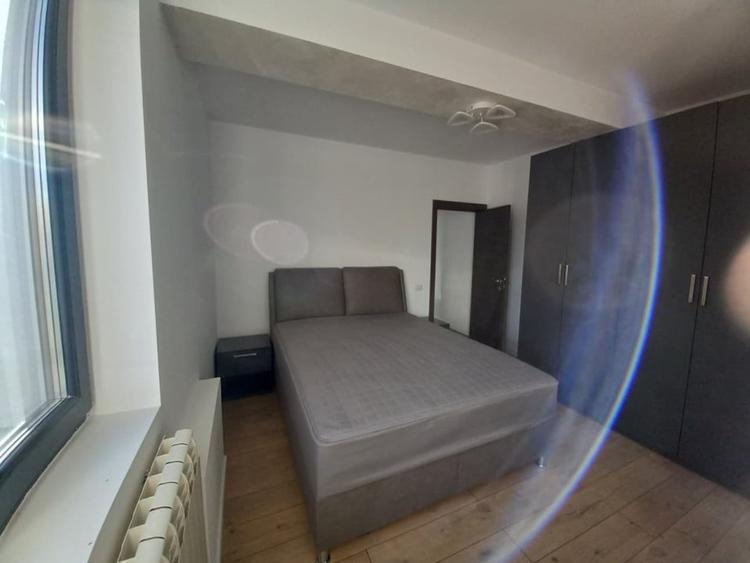 Apartament cu 2 camere semidecomandat în Ștefăneștii de Jos