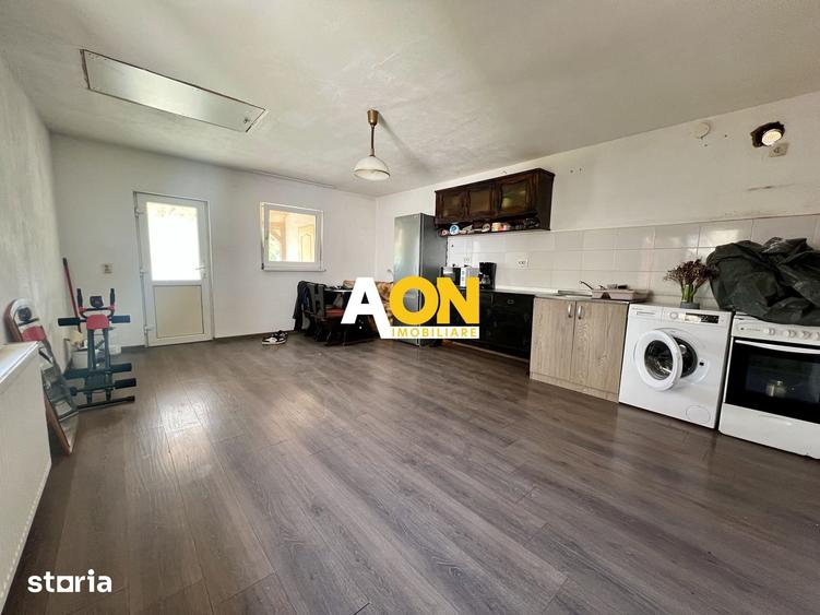 Casă cu 2 camere cu Teren 770 Mp în Micești