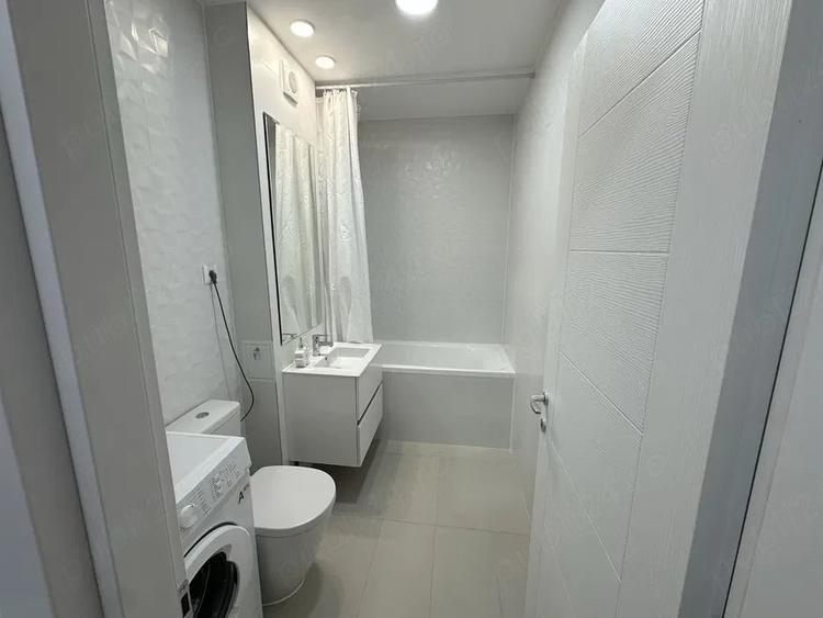 garsoniera HILS TITANIUM-centrala proprie-parcare proprie-metrou 5 minute - 5