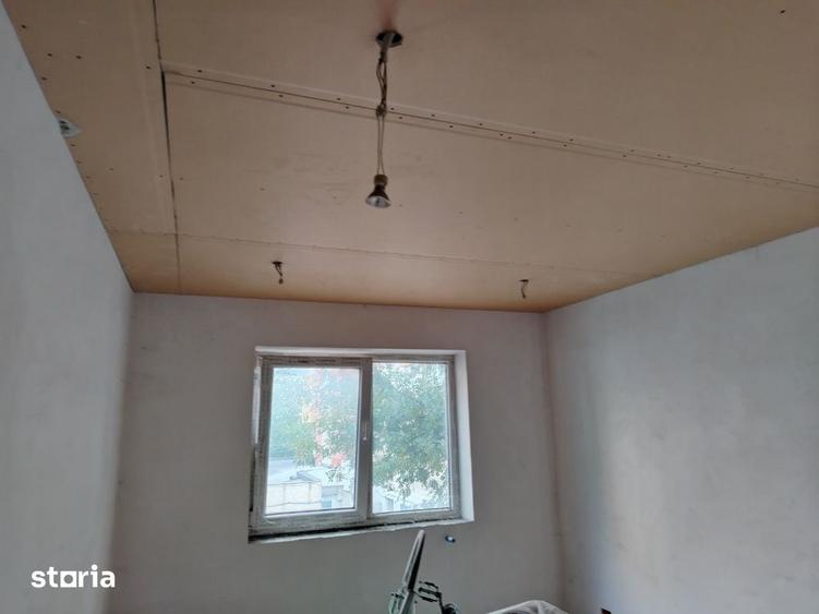 Apartament cu 4 camere decomandat în Gării