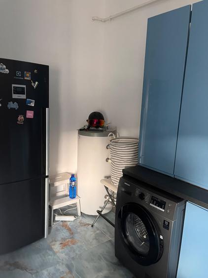 Apartament cu 4 camere decomandat, mobilat în Băneasa