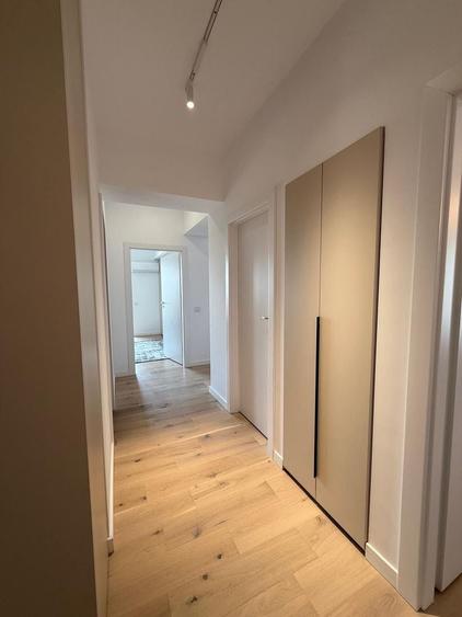 Apartament cu 3 camere în Pipera