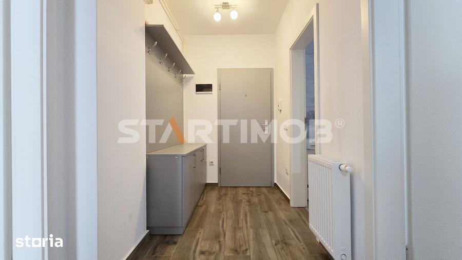 Apartament cu 2 camere decomandat, mobilat în Central