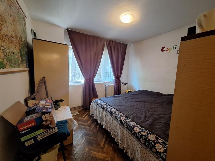 Apartament cu 2 camere decomandat, mobilat în Soarelui